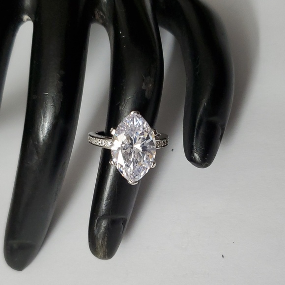 NWOT 8.90 Cttw Sterling Silver 925 Solitaire Ring